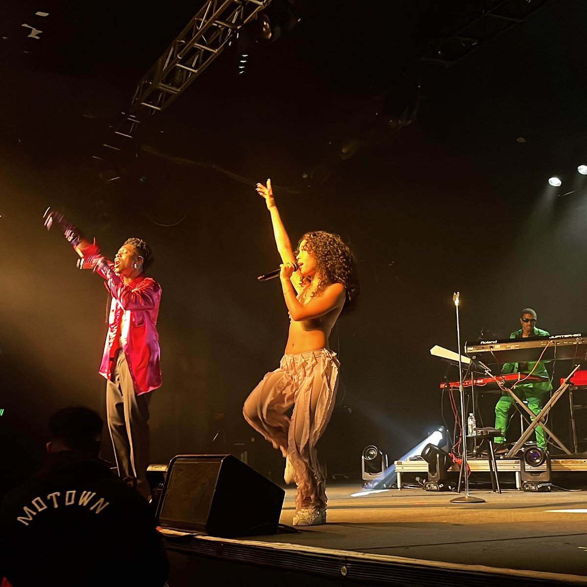 Shy3nn's tweet photo. Candy Drip Tour 🍀 https://t.co/9l9acvACcg