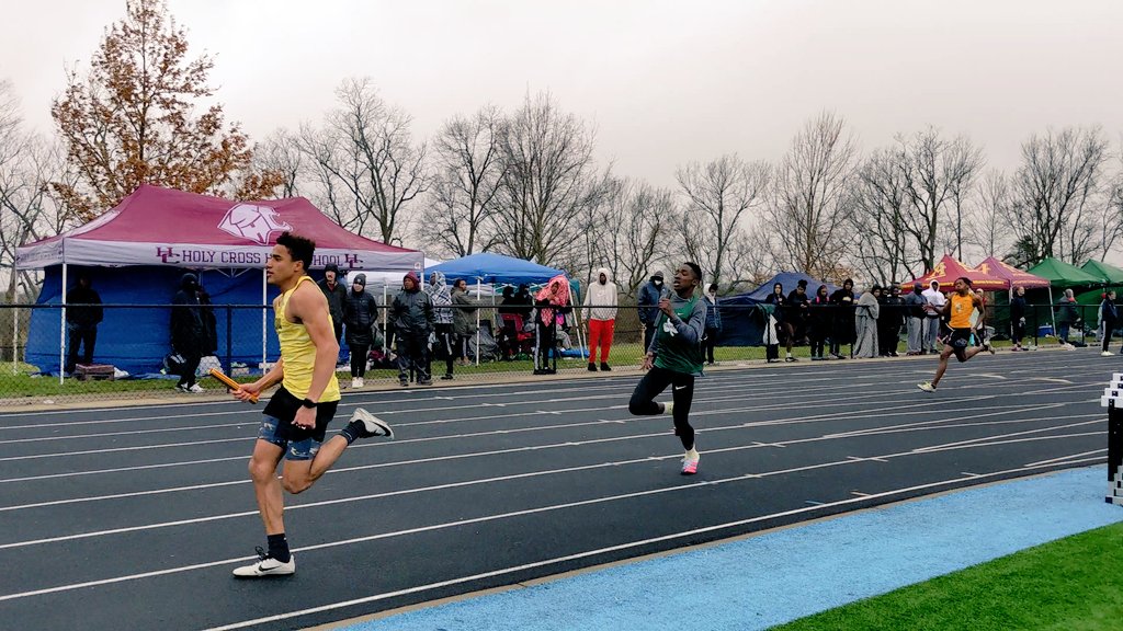 HeyCoachSepe's tweet photo. 4x200m Relay ran a season opening 
1️⃣:3️⃣6️⃣.8️⃣9️⃣ to place 4th.

We ended the season last year at 1:35.05. I think we can knock at least 5 seconds off our time this year. https://t.co/onmE1faFEz