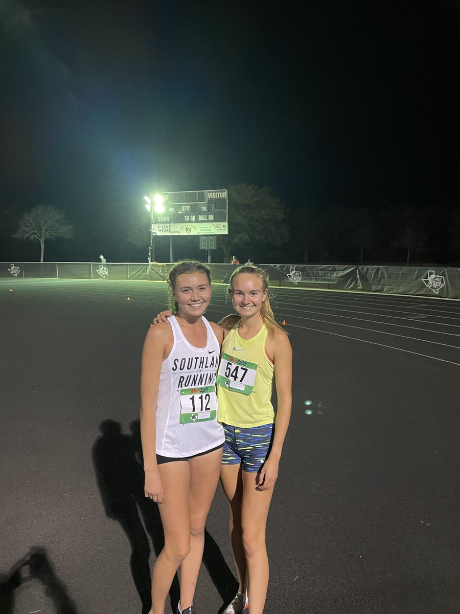 CarrollCXC's tweet photo. Congrats to Alex Walsh and Audrey Dunn for running 17:26 &amp; 17:33 in the TDF 5K. Moving into #3 &amp; #6 all time Carroll 5K list. https://t.co/w2hp7R5oYM