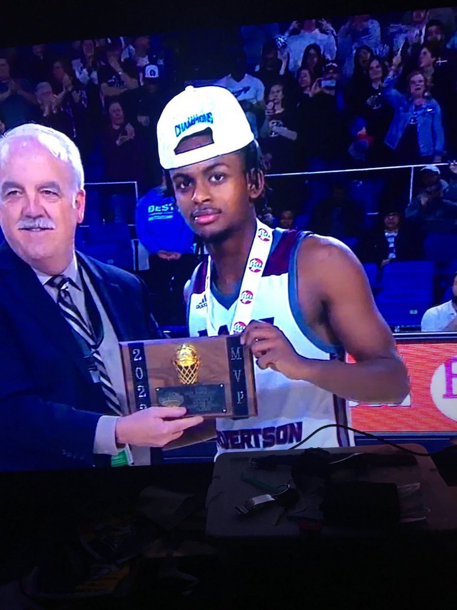 thereekprogram's tweet image. ⁦@iamtaylorgroves⁩ Tournament MVP and State Champion!  Great job Lil Cuz🏀