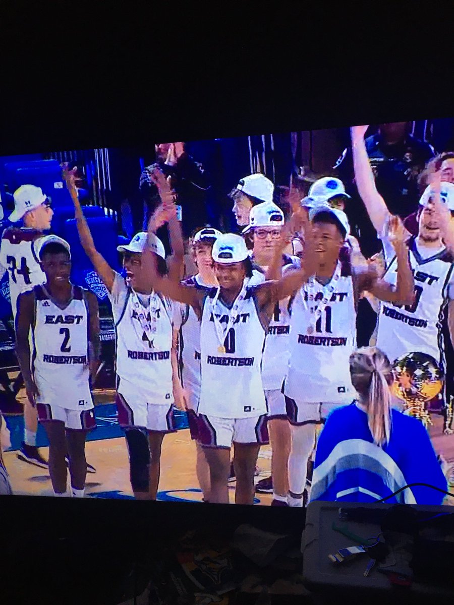 thereekprogram's tweet image. ⁦@iamtaylorgroves⁩ Tournament MVP and State Champion!  Great job Lil Cuz🏀