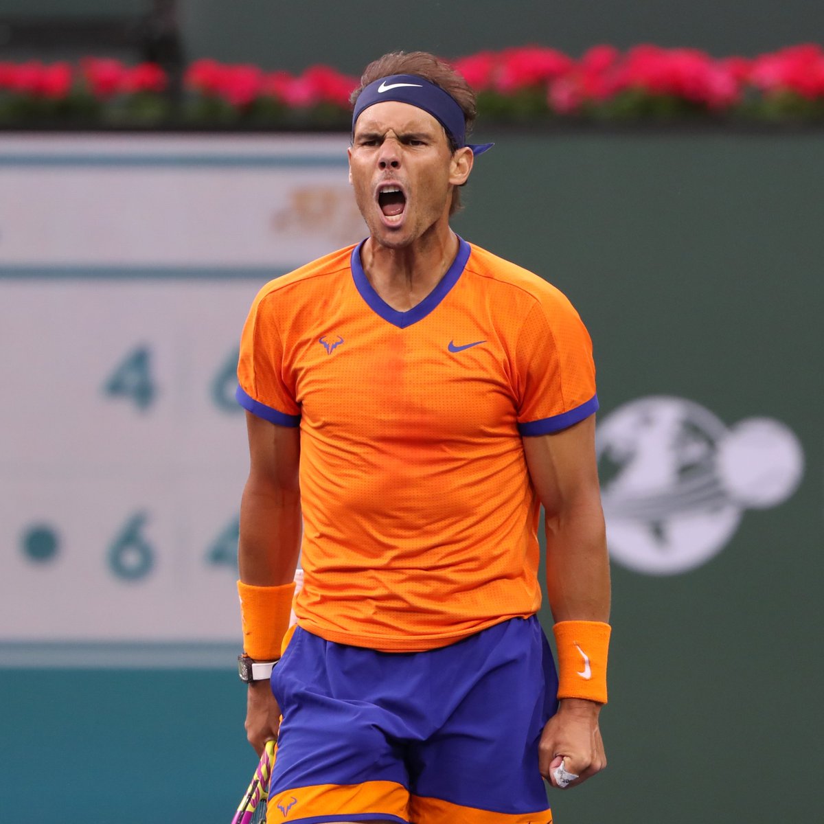 BNPPARIBASOPEN's tweet photo. A true champion 👏

@RafaelNadal gives it all in over three hours to reach a fifth final over Alcaraz 6-4, 4-6, 6-3

#IndianWells https://t.co/8iIU8mW2Uv