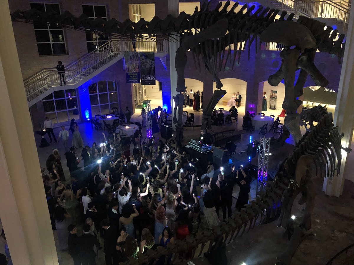 norcrossgrads's tweet photo. Prom 2022. Congratulations Seniors! https://t.co/arecsY4bx4