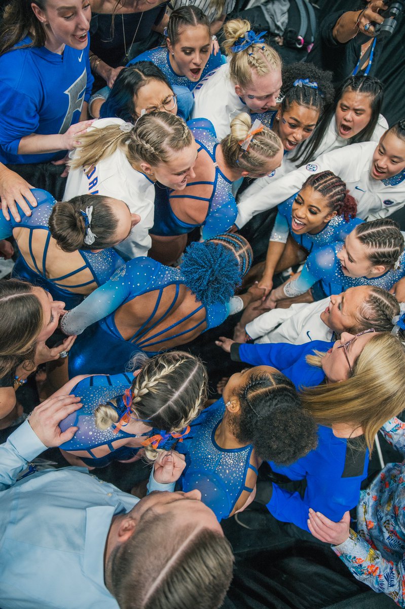 SEC's tweet photo. 𝑰𝒕'𝒔 𝒈𝒓𝒆𝒂𝒕 𝒕𝒐 𝒃𝒆 𝒂 𝑭𝒍𝒐𝒓𝒊𝒅𝒂 𝑮𝒂𝒕𝒐𝒓! 

#SECGYM x #SECChampionship

📺 https://t.co/XrphyneaO5 https://t.co/gg2f9x4Du3