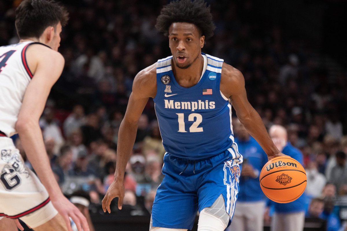 3:45 1H
(9) Memphis 34
(1) Gonzaga 28

#MemphisInMarch

#GoTigersGo | #TunnelVision