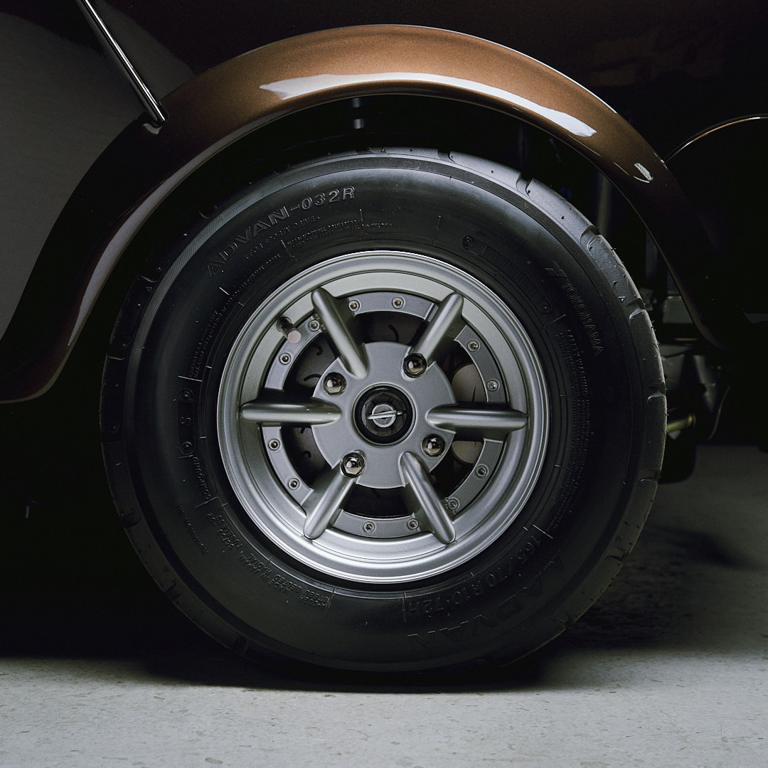 SpectreVehicle's tweet photo. All 10" of these wheels are inspired by classic shapes and the venerable Minilite. The design process starts with a sketch, moves to engineering, and then is locally machined and plated.

#classicwheels #classiccar #supercar #classicmini https://t.co/rd2XiemEMK