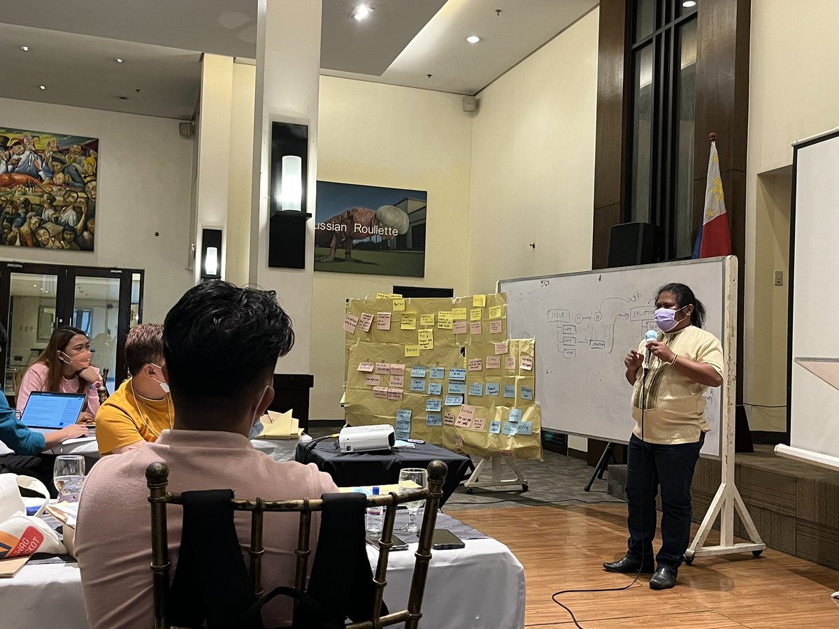 tncollaboratory's tweet photo. HAPPENING NOW: Capstone session on reaching victories through collective action kasama si Sir Yoyong, isa sa mga Sumilao farmers na naglalakad papuntang Malacañang noong 2007. ✊ https://t.co/v5Q8GvLXTK