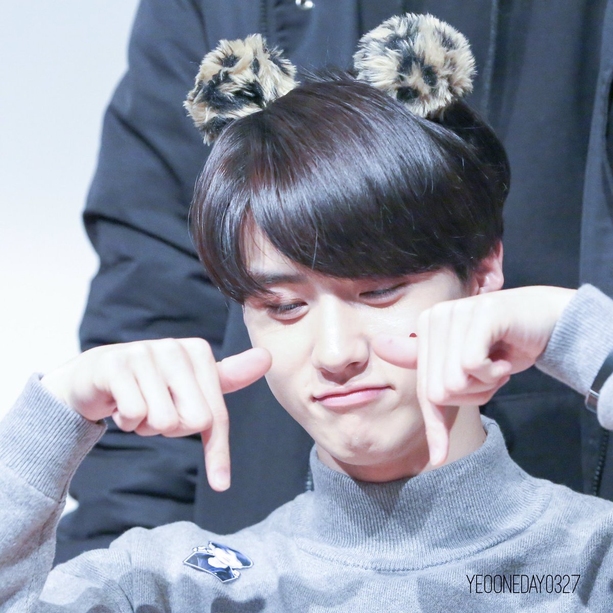 yoarchive's tweet image. 161229 | yeooneday0327
#펜타곤 #PENTAGON #여원