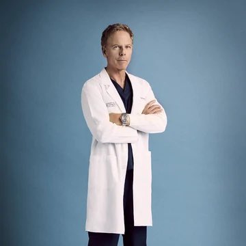 lbyrd9's tweet photo. Coach Few or Dr Koracick? #GoTigersGo 🐯 https://t.co/XcFZpt89cG