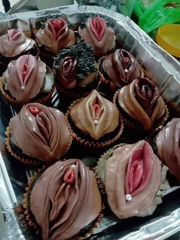 ErogenaStore's tweet photo. @JHCastle_30 @gatasinbotas26 Tienes razón, mejor comer un postre https://t.co/1iynpK6GYy