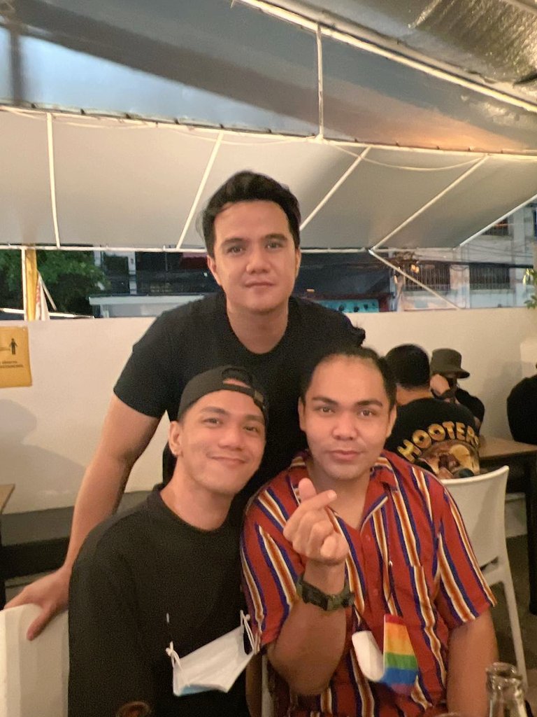 piodaldal's tweet photo. #PalaDesisyon people
@redfred143 @raellyy_ with #SpaceBroTime Founder @justYosh with Tito's of Manila @SpaceBroTime @DwightOfficial
and
#TeamHanapGulo @ItsMe_Negi Mae 😉
Confirmed, walang poser 😜
meron lang not samedtd samedtd sa picpac to personal🙈
#WeekendVibe 💕 https://t.co/q0AoET4CZc