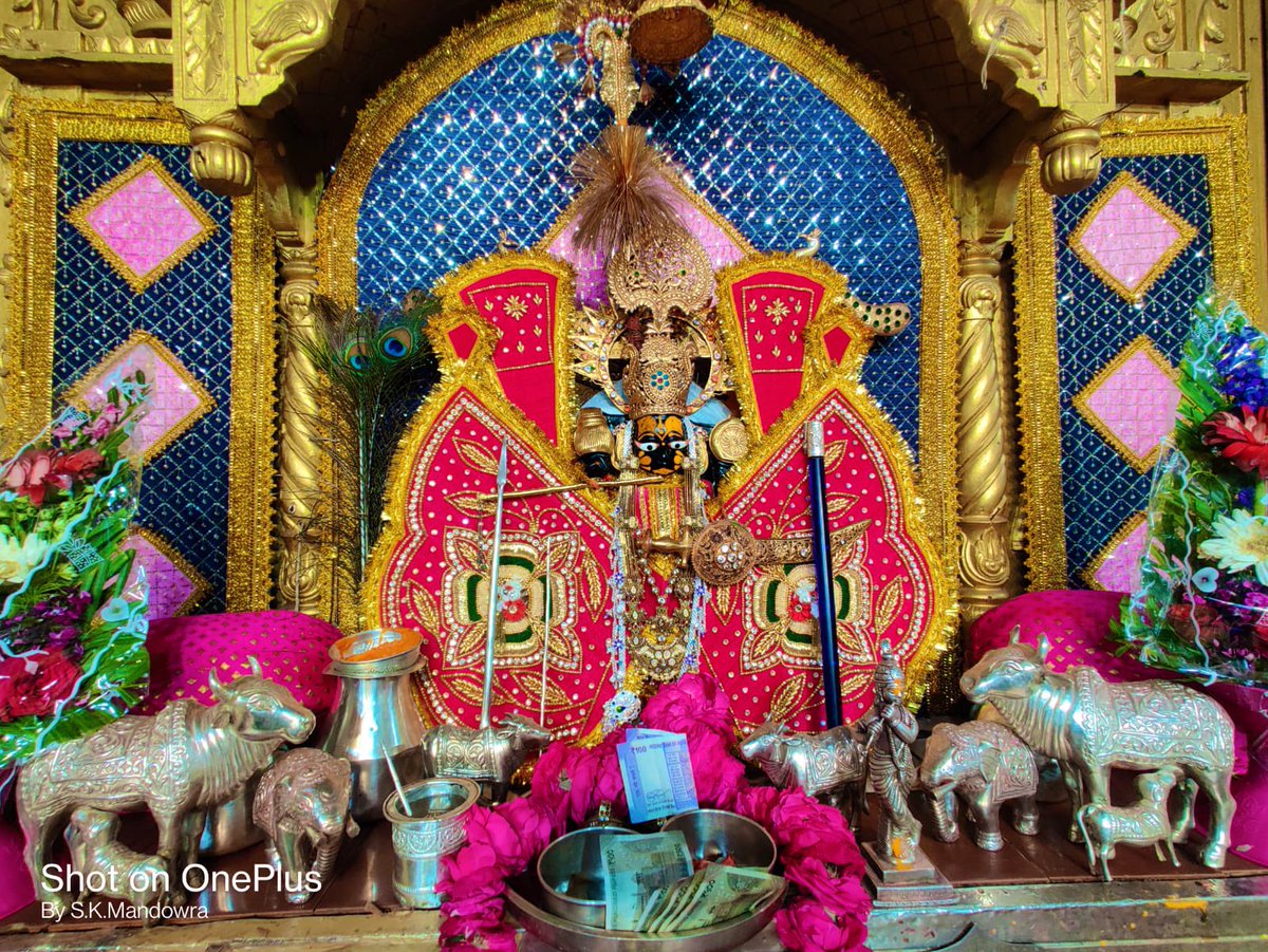 श्री सांवरिया सेठ जी के आज के दर्शन। 
#20.03.2022
#श्री_सांवलिया_सेठ 
#Sawariyaseth 
#chittorgarh