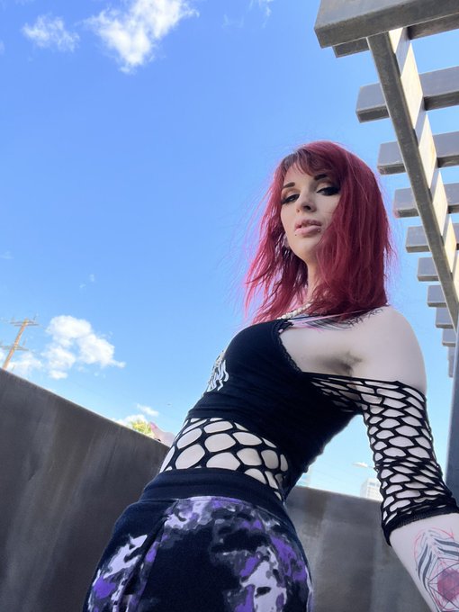 I had so much fun in LA https://t.co/hEy6xU59uP<a href="/tag/mvsales"class="tags"><span>#mvsales</span></a><a href="/tag/mvtrans"class="tags"><span>#mvtrans</span></a>