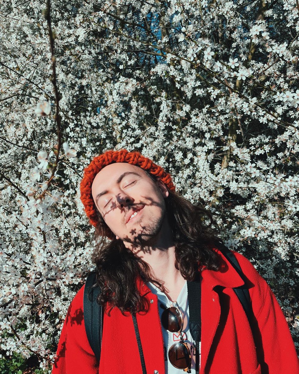 saaamfurness's tweet image. Big spring energy. Full moon on Friday. equinox today. This weekend I’ve hung with the birds. Foraged. Gone wild swimming. Forrest bathing this morning in Highgate woods. Turns out that London is a wildlife hotspot. #creativequests