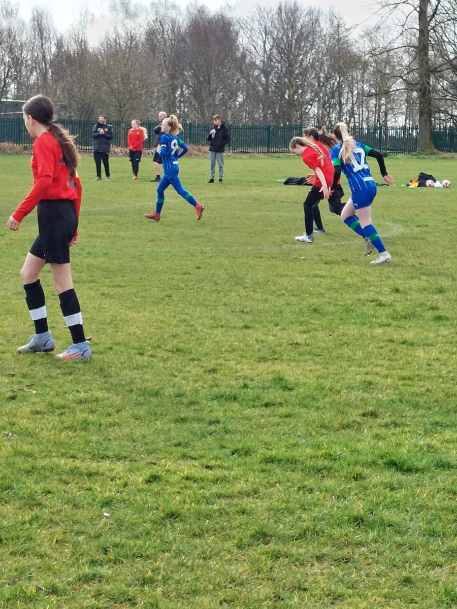 wigan_lfc's tweet photo. Overall great performance all around everyone put in an excellent shift and contributed towards our win.
Keeper made a blinding save in the last few minutes to keep us in the game aswell!
๐Girl of the match was Charlotte for her outstanding defensive performance!
#walfc ๐๐ค https://t.co/7aCtbNkt5d