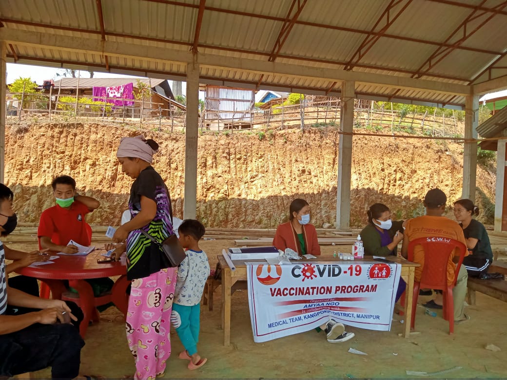 AmyaaNgo's tweet photo. Team AMYAA NGO all out in organizing Covid Vaccination Camps under #kangpokpidistrict #manipur. Aims to help District achieve 100% #CovidVaccination rate. Thanks to Kangpokpi District Medical Team for all support. 
@NBirenSingh @PMOIndia @narendramodi https://t.co/l28CLe9oJo