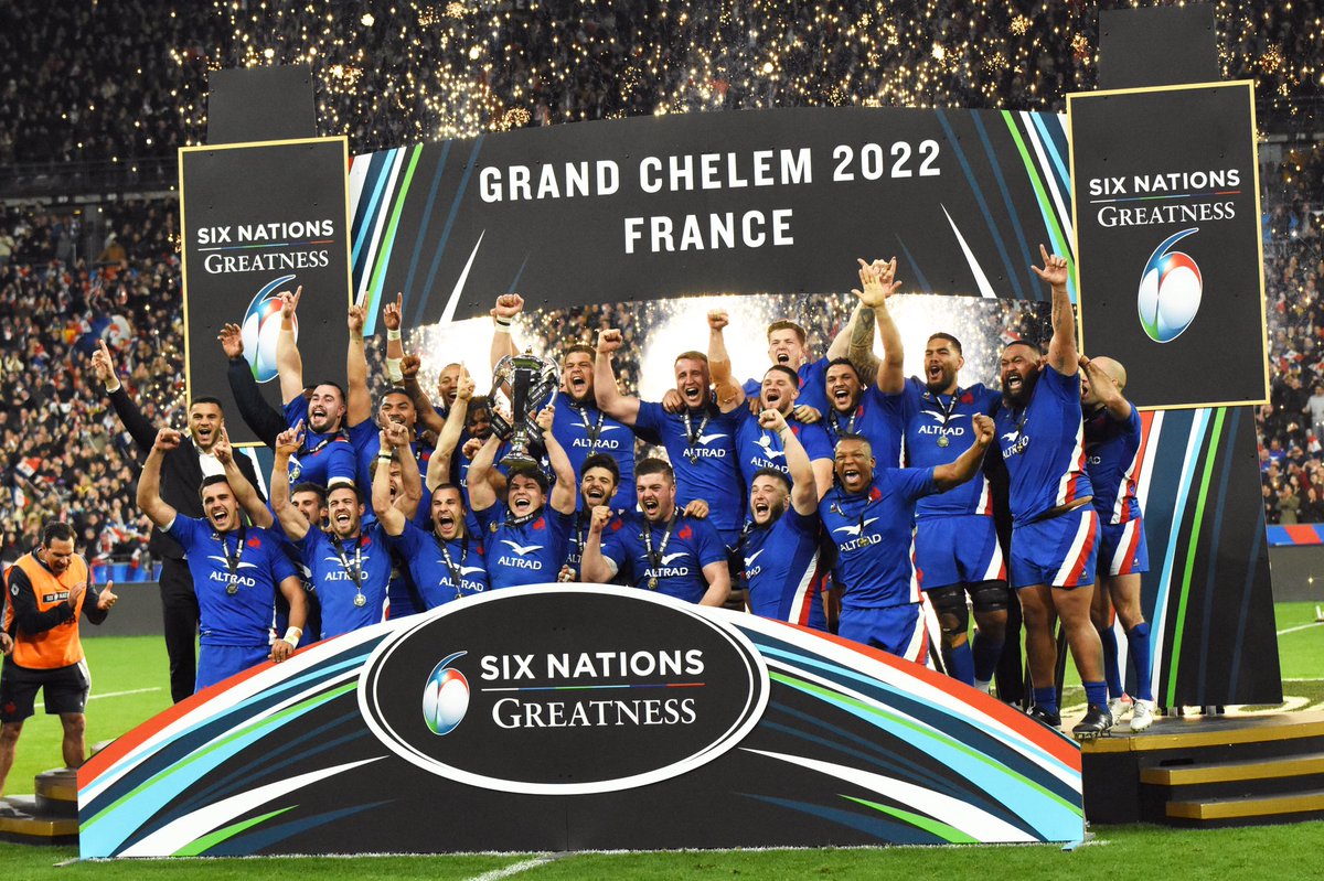 #Audiences 🏉 #FRAANG 

Ils l’ont fait ! #GrandChelem  🏆🇫🇷

Jusqu’à 10.5 millions de téléspectateurs derrière les Bleus hier soir sur @France2tv