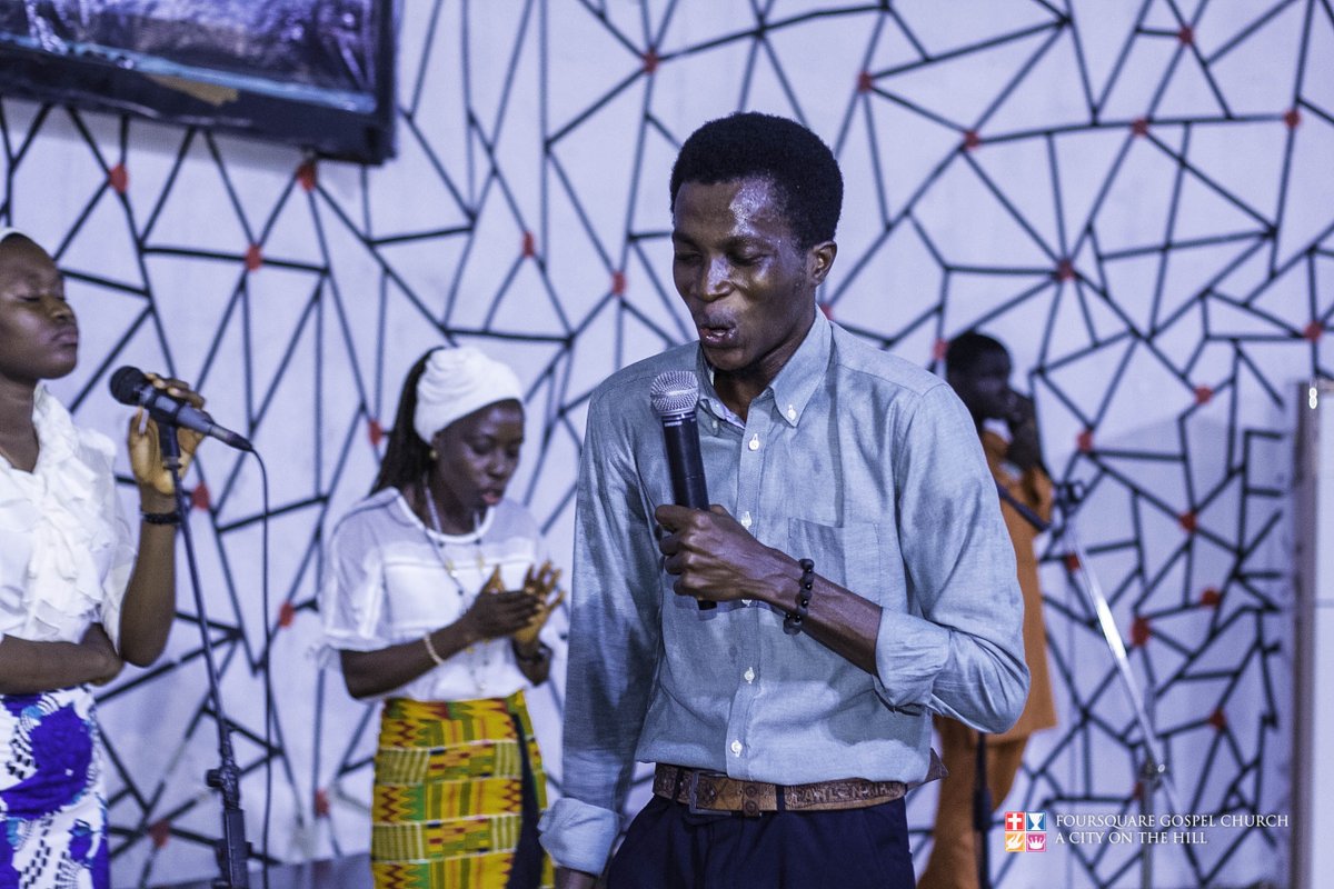 Foursquarejeb's tweet photo. "And pray in the Spirit on all occasions with all kinds of prayers and requests. With this in mind, be alert and always keep on praying for all the Lord’s people". Ephesians 6:18
We remain connected to the Father as we pray regularly in the Spirit.
#FGCJebakoService
#Youthservice https://t.co/cNa2aNeOuD