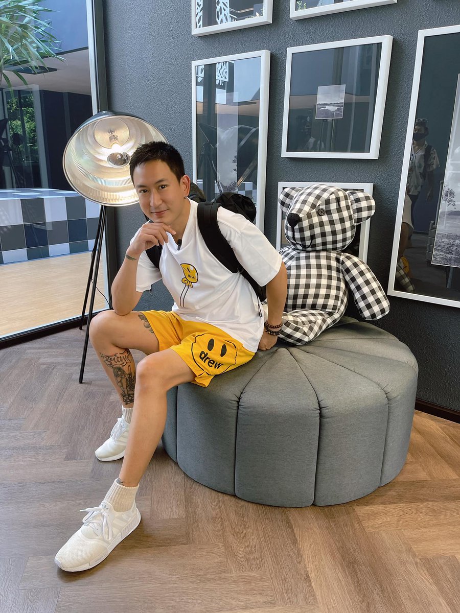 Khaosan_Ent's tweet photo. วันหยุดไปไหนกันมาบ้างน้าา 💛

#POWERPAT #เพลงใหม่ #KhaosanEntertainment #ข้าวสารเอ็นเตอร์เทนเม้นท์ #เส้นทางแห่งความบันเทิง #สร้างฝันคนรุ่นใหม่ https://t.co/s2c465j40z