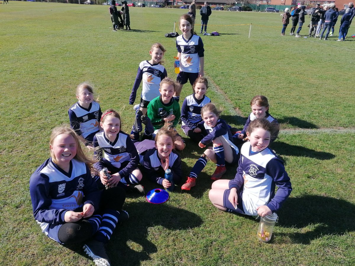 stockportviking's tweet photo. U9's Pumas still smiling in the sunshine yesterday despite suffering their 1st defeat in the. League.  End to end game against @westdidsburyandchorlton saw things heading for a draw until a sucker punch own goal right at the death. Well done to both teams. @smgfl @SmithGoodPR https://t.co/zLcAyArD6F