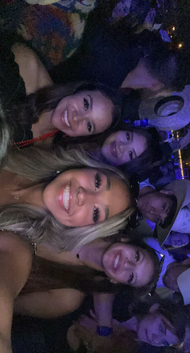 presleyovalle's tweet photo. i’ll love you forever @ParkerMcCollum #springbreakonthecoast https://t.co/VZjGh4aNBJ