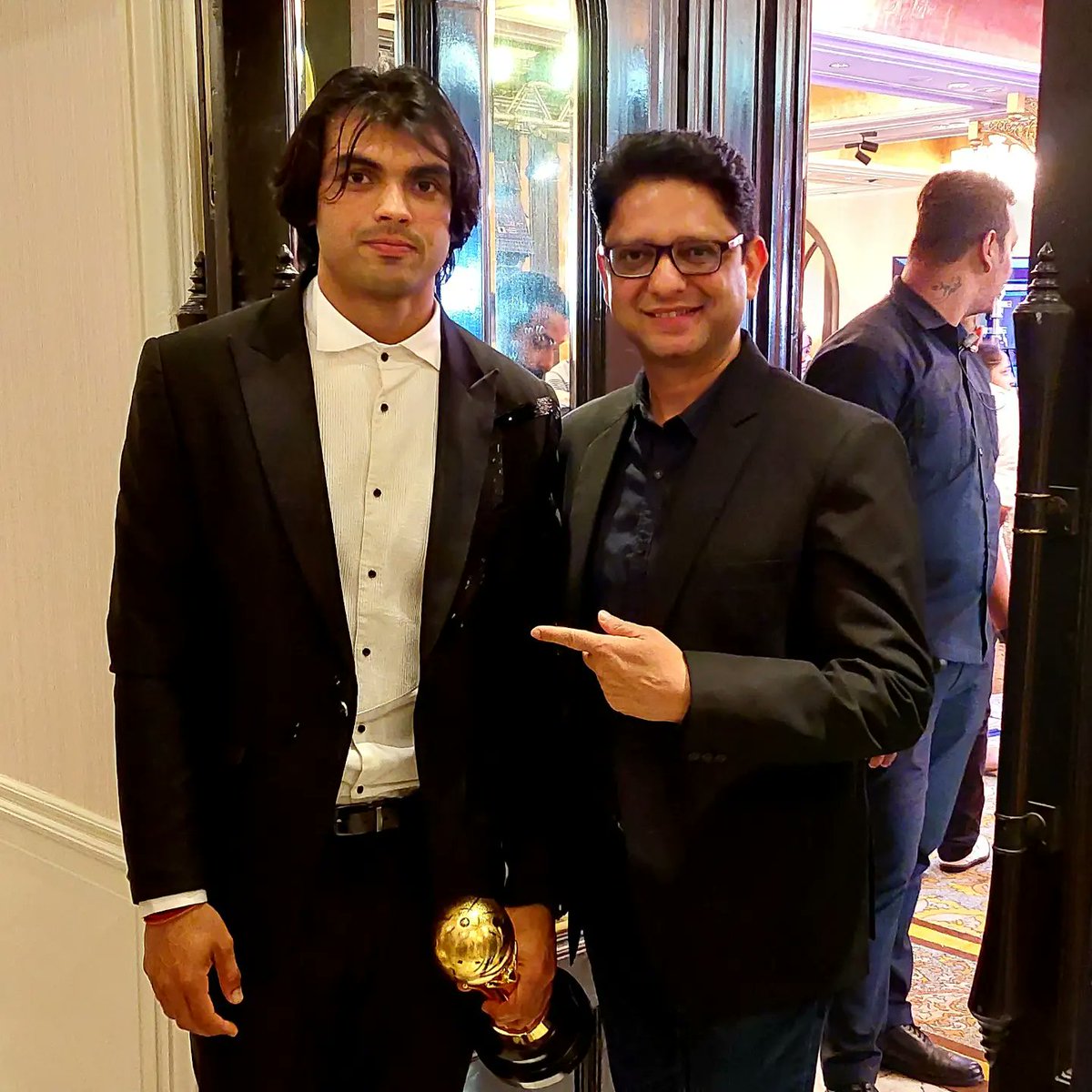 pramuch's tweet photo. Congratulations @Neeraj_chopra1 for winning the Sportsstar of the Year (Male) award...what an amazing evening with the sporting legends of India! #SportstarAces https://t.co/FqyWxjvyIj