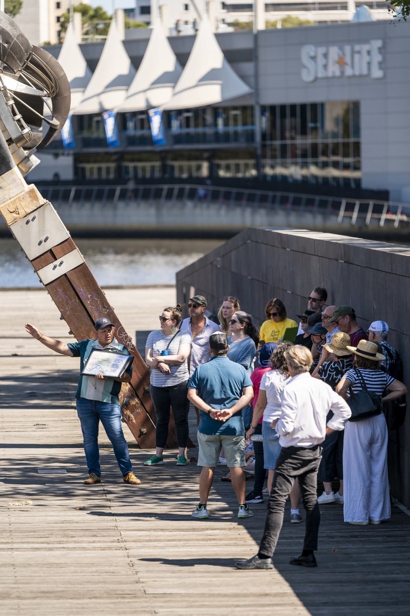 Blak & Bright tweet media