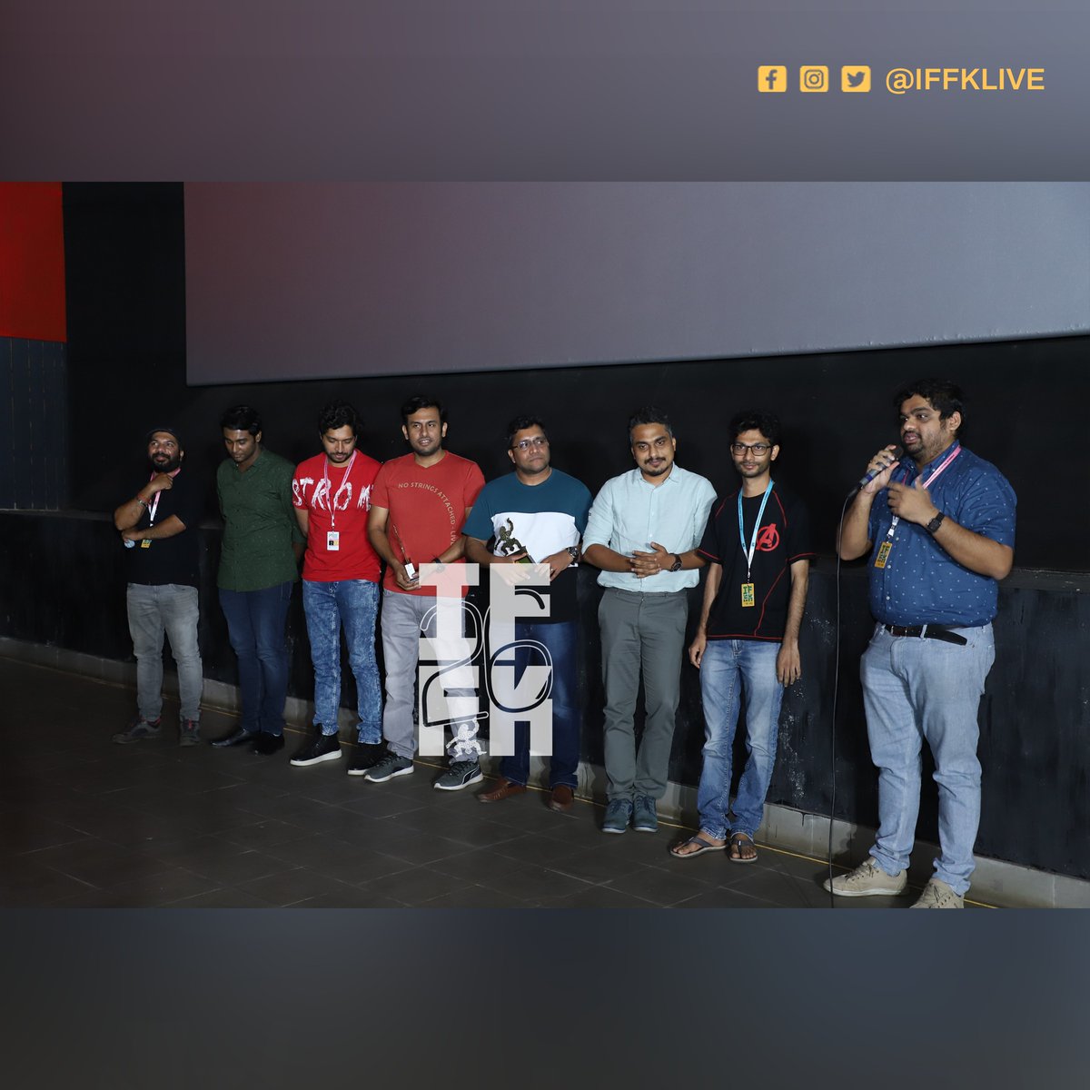 iffklive's tweet photo. Introduction and Q&A of #Kallanottam / The False Eye at Kalabhavan Theatre
Memento handed over to @rahulrijinair by @h_shaji Deputy Director (Fest)
#iffklive #iffk #iffk2022 #allusion #26iffk #iffk2022 #TheFalseEye https://t.co/pTSSn2Bt3W