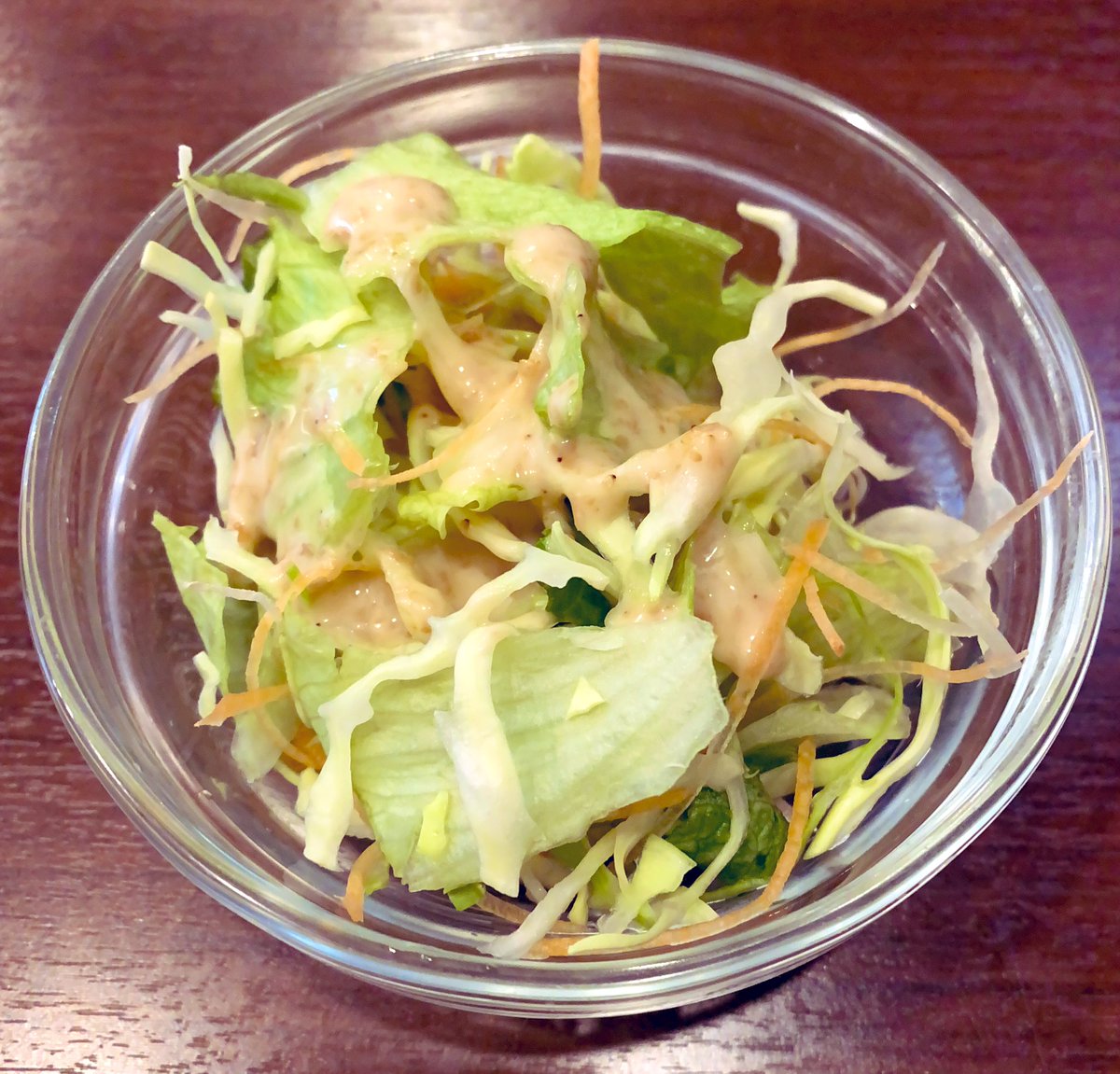SIN_BIN_13's tweet photo. 自宅近くに先月できたネパール料理屋さんがずっとお客さんが少なくて心配してたのだけど、今日初訪問。
チキンビリヤニ美味いっすね。写真じゃ分からんけど、食べていくと下から骨付きチキン出てきます。ダルバートもあるし、また行こう!
#川崎
#Laskus https://t.co/tWFYdBr2eu