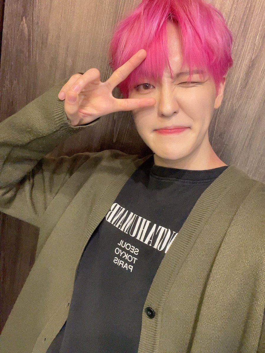KINGDOM_peru's tweet photo. 『 TWITTER | «17.03.22»』

[LOUIS👑]

Quiero verte..😜

#KINGDOM #킹덤 #LOUIS #루이
@KINGDOM_GFent

Esp: @KINGDOM_peru https://t.co/G1Pu2AjKkl