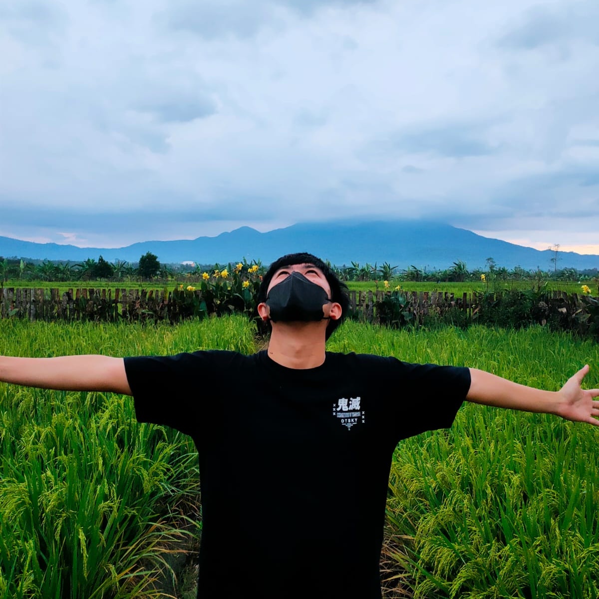 1J7N's tweet photo. #FotoProfilBaru https://t.co/xKHULxjZBh