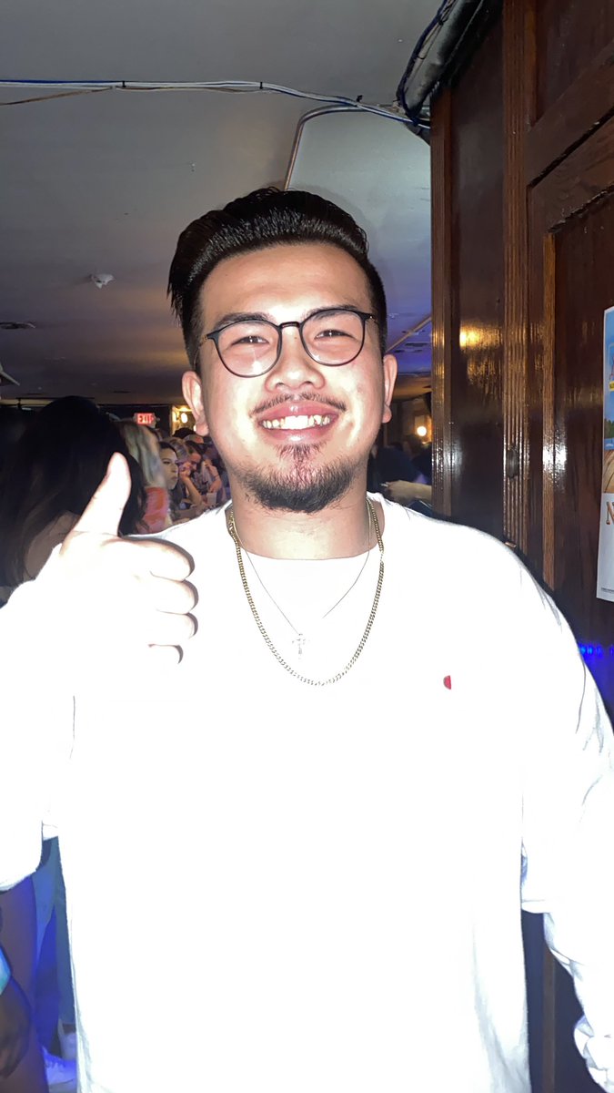 monicanotsocool's tweet photo. #BestBarAxis https://t.co/WfgvgE4isk
