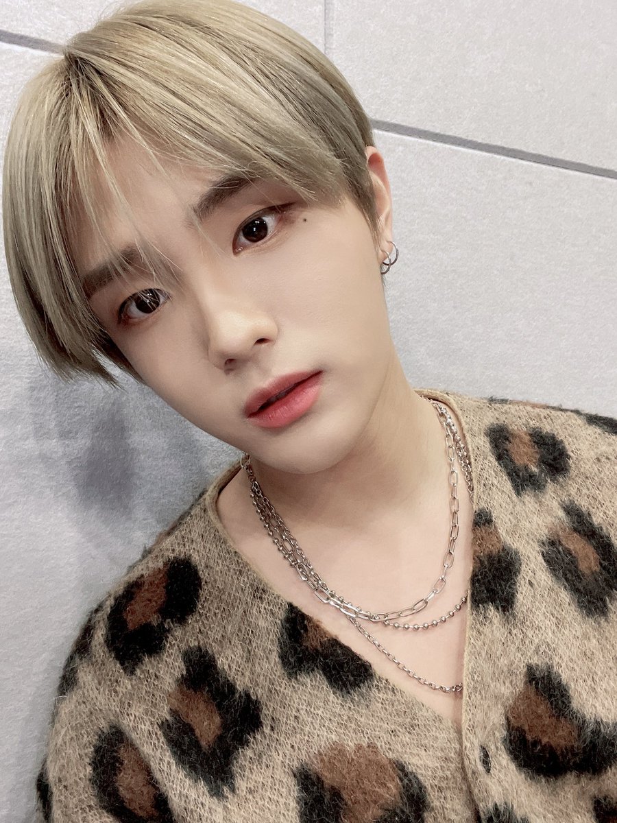 KINGDOM_peru's tweet photo. 『 TWITTER | «18.03.22»』

[CHIWOO👑]

Te extraño kingme ❤️❤️

#KINGDOM #킹덤 #CHIWOO #치우
@KINGDOM_GFent

Esp: @KINGDOM_peru https://t.co/m9j8ixz9Jv