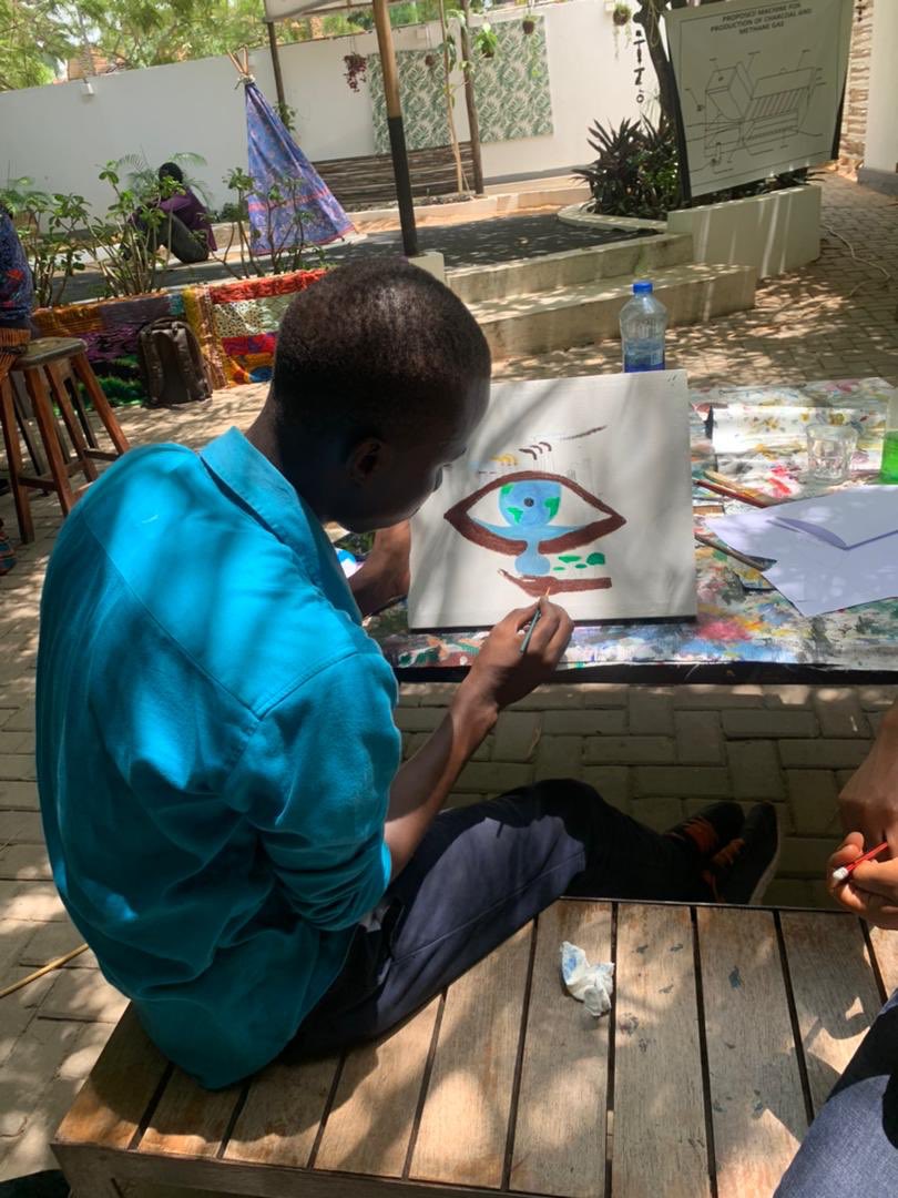 HUDEFO's tweet photo. Climate Art Cafe was amazing ...
Learning climate change through arts is good.
#learningwithart
#climateaction https://t.co/f4DVhLZ7Jy