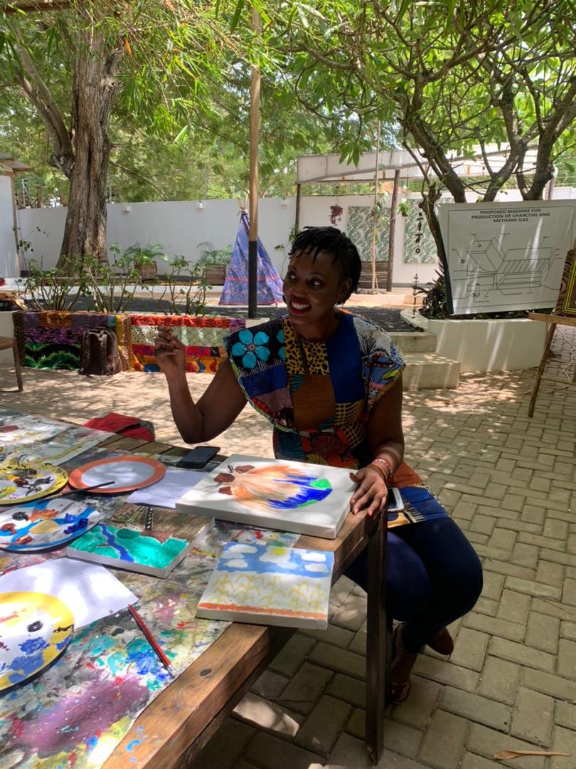 HUDEFO's tweet photo. Climate Art Cafe was amazing ...
Learning climate change through arts is good.
#learningwithart
#climateaction https://t.co/f4DVhLZ7Jy
