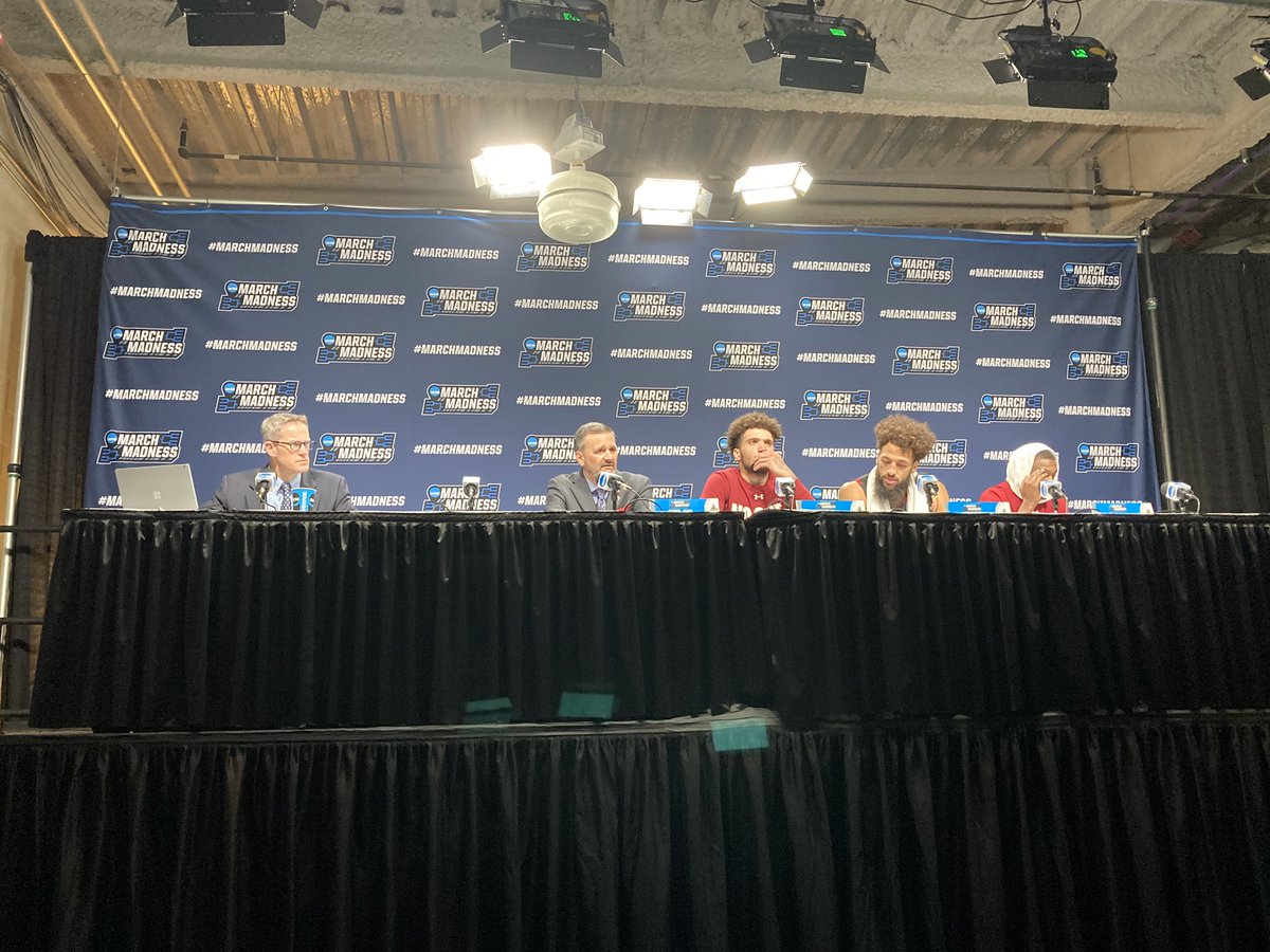 MarioMoccia34's tweet photo. 27 wins, 3-1 in rivalry games, 3-1 vs NCAA Tournament teams, one NCAA win. Special group love these guys @NMStateMBB @coachchrisjans @NMStateAggies NATION https://t.co/ItTjV4VSxK