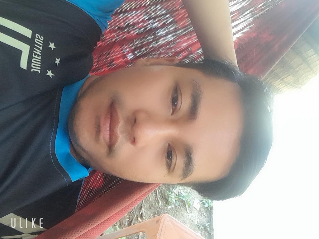 thansang2blued's tweet photo. Năng ccc https://t.co/KWLJfUeN0R