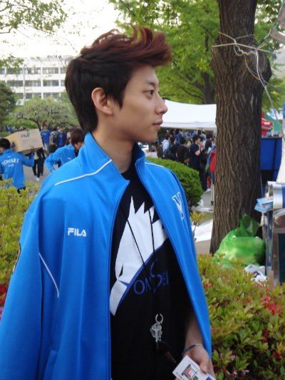 taitligrav's tweet photo. 연대 곽윤기 너무 쭈아…… https://t.co/MSOH1WqiZZ
