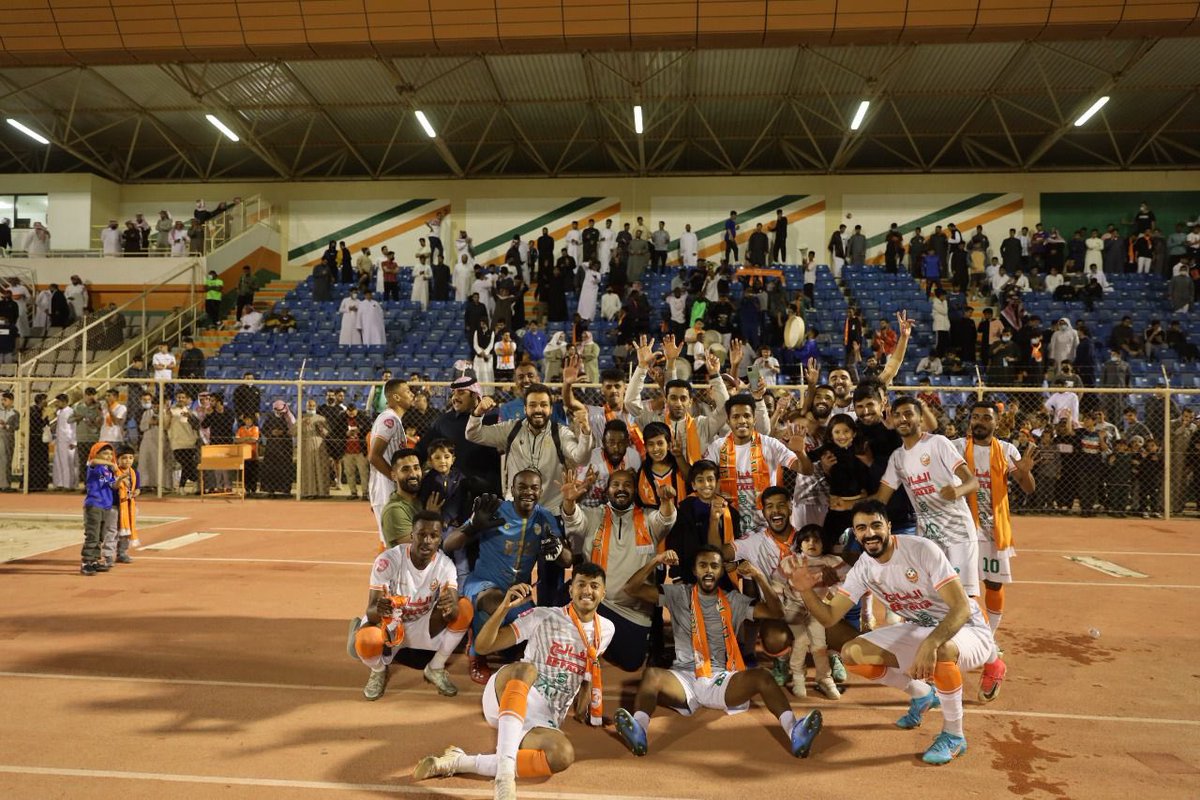 sami110018's tweet photo. اللهم لك الحمد ولك الشكر
الفوز السابع على التوالي 
بسداسيه جميله تغلبنا بها على شقيقنا نادي الترجي 

شكراً من القلب لجمهورنا الوفي 
دائماً 

الف مبروك لإدارة النادي وللجهاز الفني والطبي والإداري

وشكراً لأخواني اللاعبين
على روحهم وعطائهم وإخلاصهم

والقادم أجمل وأحلى بإذن الله https://t.co/reia4JlRE9