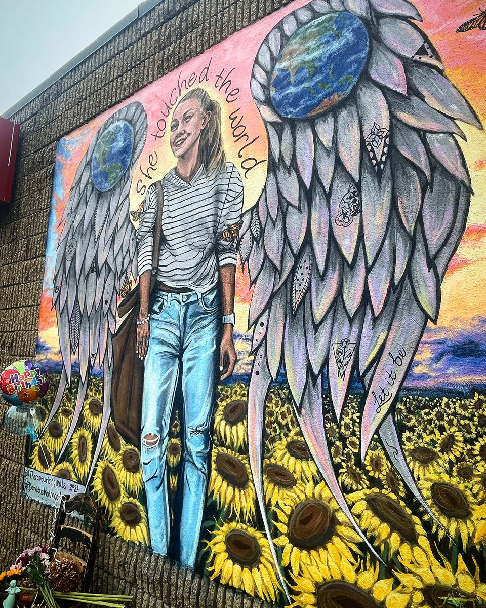 klineskorner's tweet photo. #happybirthday #GABBYPETITO #justiceforgabby https://t.co/aruFCUZTYl