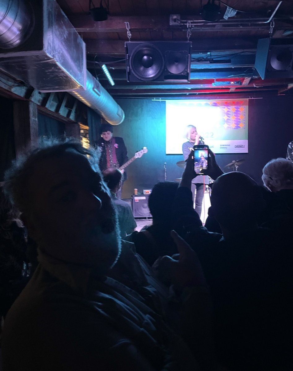 KeithTotp's tweet photo. Anyway, I don’t know if you’ve ever just gone on tour to hang out with your friends while they play a string of excellent gigs in America for the first time, but I’ve done it a bunch of times now and it just makes me really really happy!
#FullyRecommended https://t.co/cymJaoYKxb