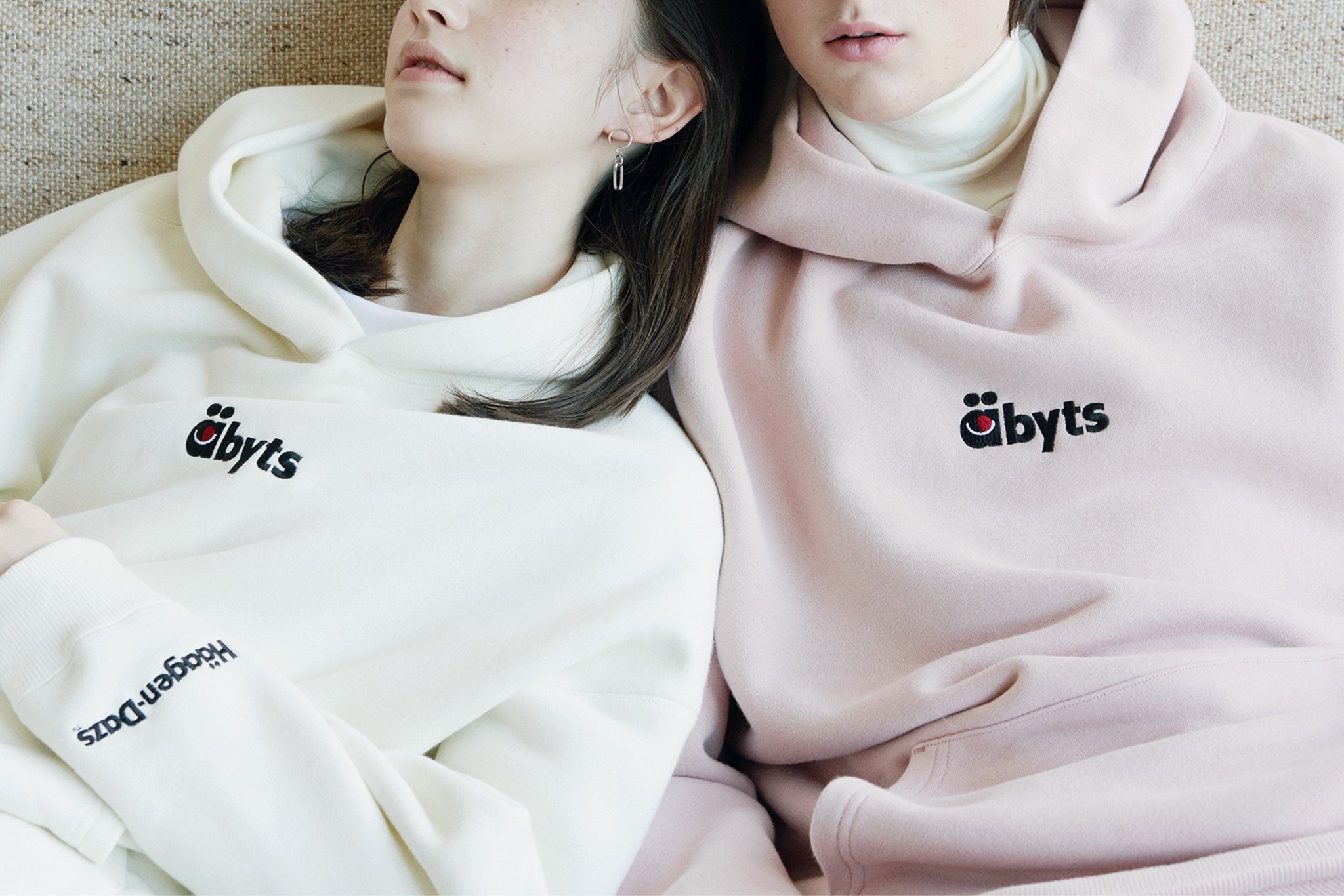 驚きの価格が実現! 佐藤健 ハーゲンダッツ HOODIE - - htii.edu.kz