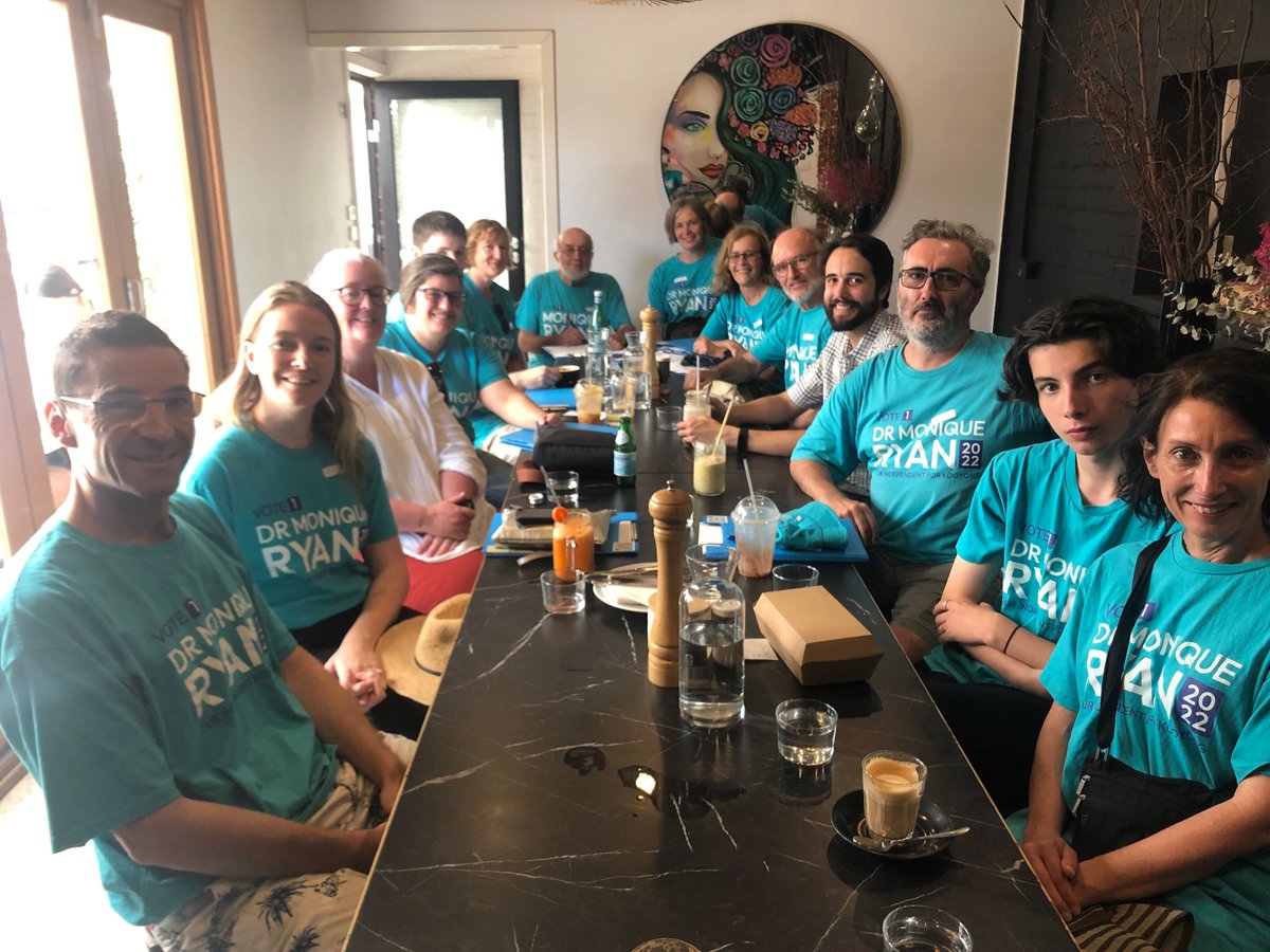 Mon4Kooyong's tweet photo. I had a great time meeting locals and door knocking with #TeamMon in Camberwell yesterday.
https://t.co/b0WSCLXZtR
Visit our website to get involved in the campaign. I promise you'll have lots of fun.
#auspol #Mon4Kooyong #KooyongVotes https://t.co/D3kC6Eypro