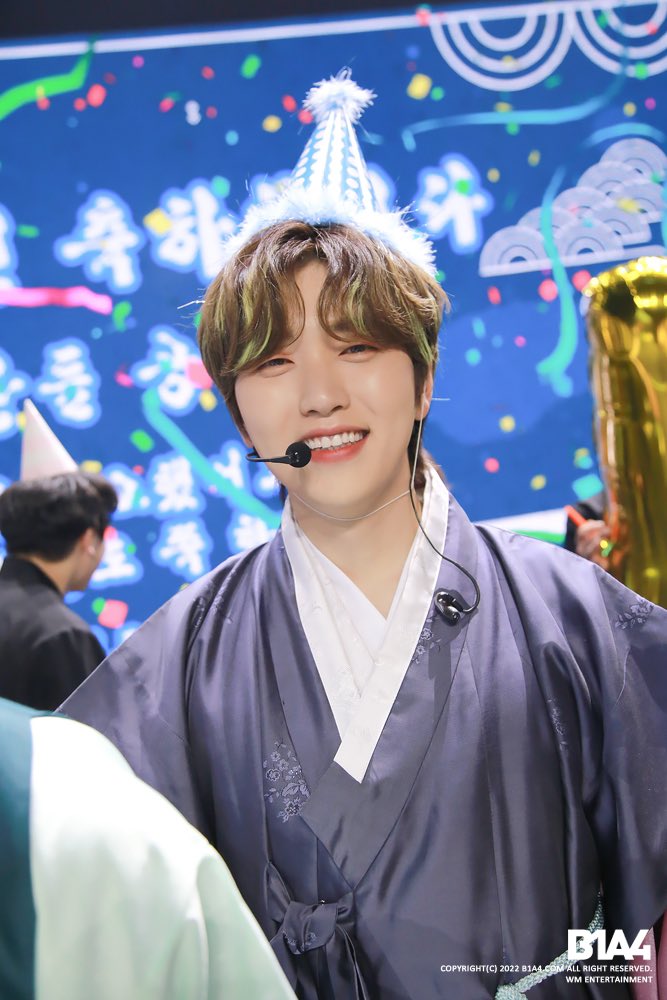 _B1A4OFFICIAL's tweet photo. Diary ep.102 : HAPPY SANDEULDAY
(https://t.co/0WggEyCQ4X)

#B1A4 #산들 #SANDEUL #해피산들데이 #HAPPYSANDEULDAY https://t.co/budbh1zxc7