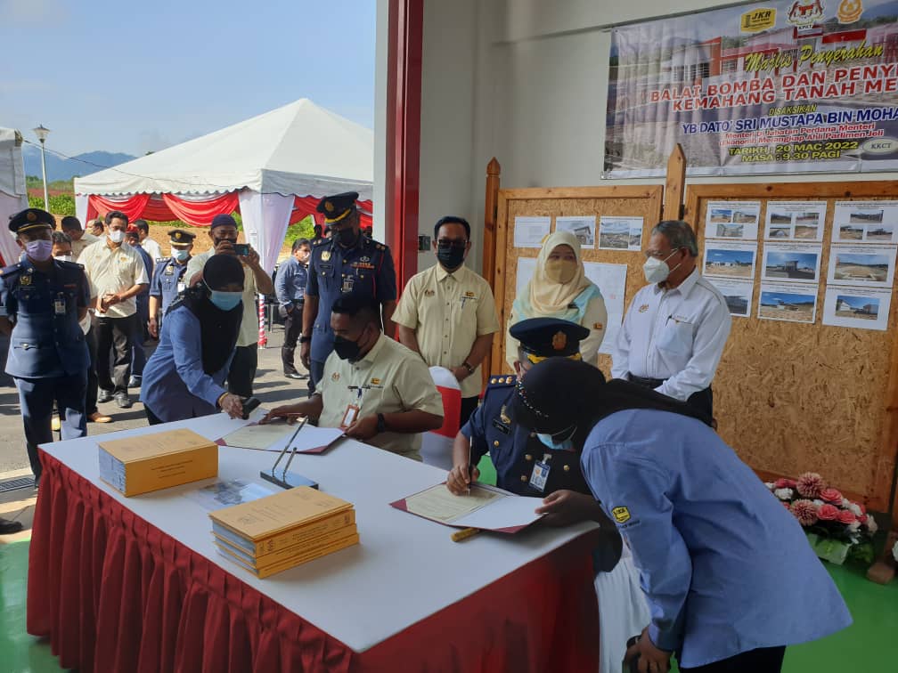 Cawangan Kerja Keselamatan JKR Malaysia tweet media