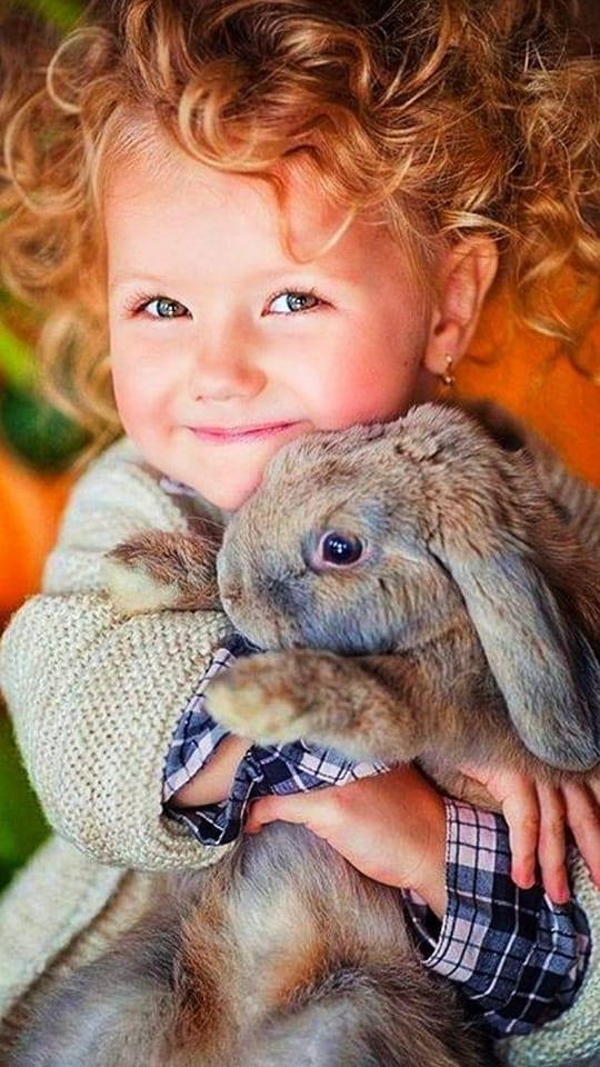 20 Mart Dünya Mutluluk Günü.
 Gülümseyin 
Mutlu olun !
Mutluluğun gülümsemeyle başladığını unutmayın. Suratınızdan gülümsemeyi eksik etmeyin.
Mümkün olduğunca bu mutluluğunuzu arkadaşlarınızla ve sevdiklerinizle paylaşın. Onların da mutlu olmasını sağlayın.
#Dünyamutlulukgünü