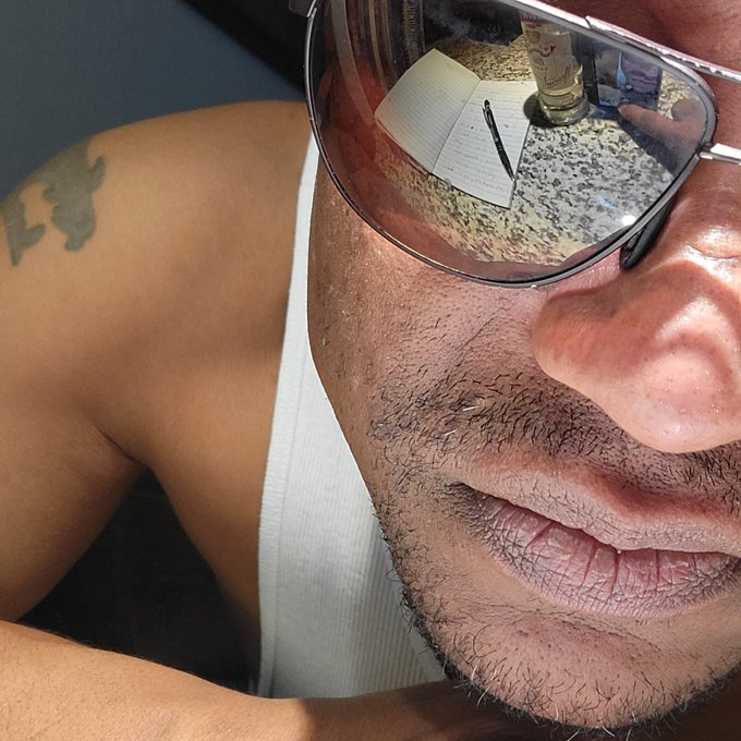 #NewProfilePic https://t.co/6S3hyUDfbZ<a href="/tag/newprofilepic"class="tags">#NewProfilePic</a>