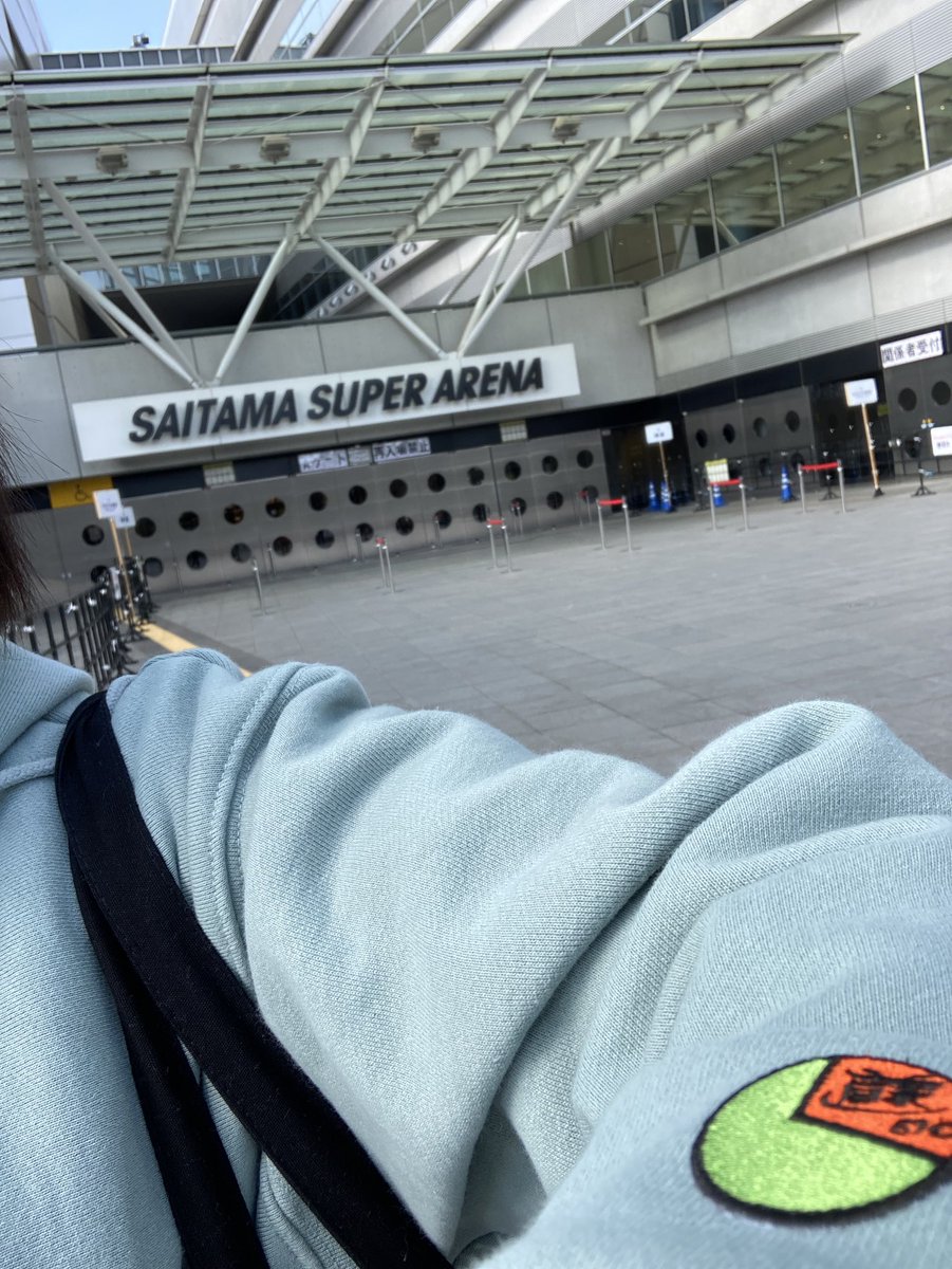 nezunezu1go's tweet photo. #Official髭男dism
#さいたまスーパーアリーナ
#Editrial
難しい、、、セルフ。 https://t.co/CGm5Q9Af19