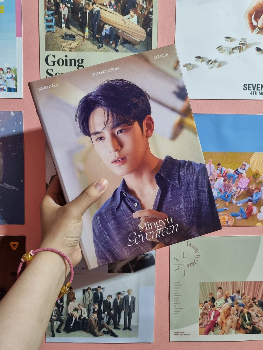 iriswithoutH's tweet photo. ✨ THE BINDER ✨

No words are enough, super in love with this binder 😭💖 Thank you, @thundernotesph!! https://t.co/pzQzhgnbXu