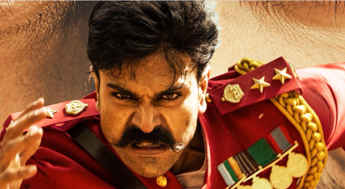 andhraabbay's tweet photo. Parallels #RamCharan #Chiranjeevi https://t.co/X8NV9xGkh7